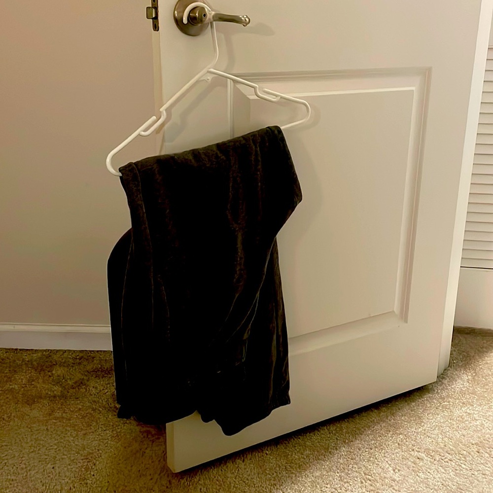 Mens sweat pants in excellent condition